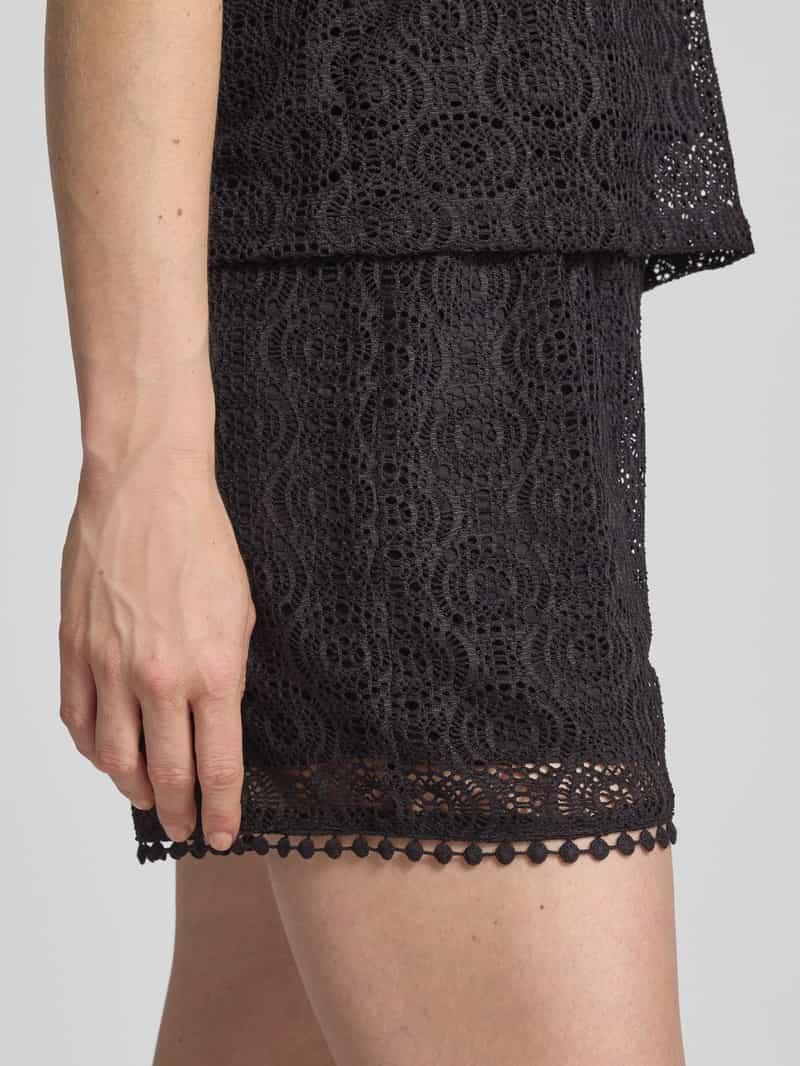 Vero Moda Regular fit korte broek met etskanteffect model 'MAYA'