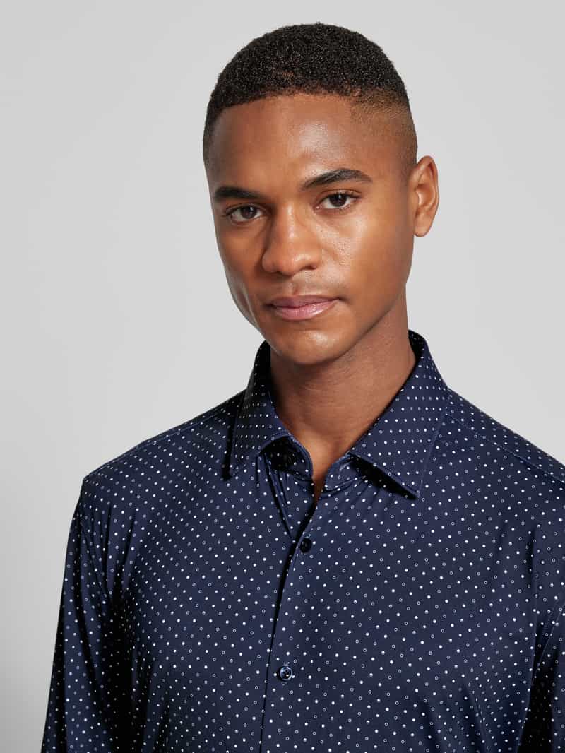 HUGO Slim fit zakelijk overhemd met knoopsluiting model 'Kenno'