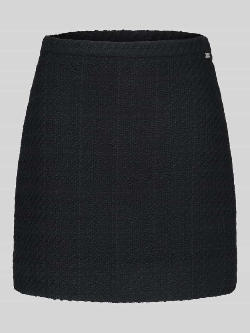 minirok met logodetail