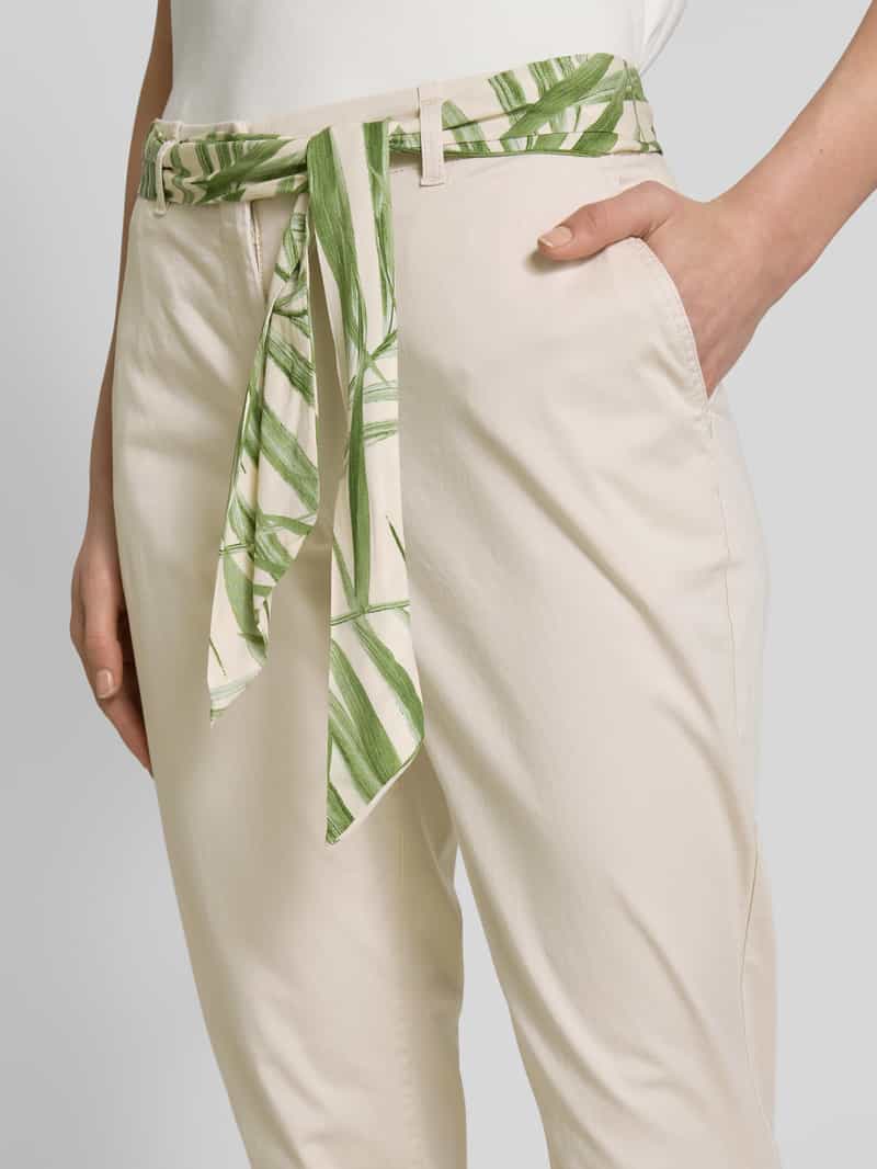 Christian Berg Woman Slim fit chino met strikceintuur