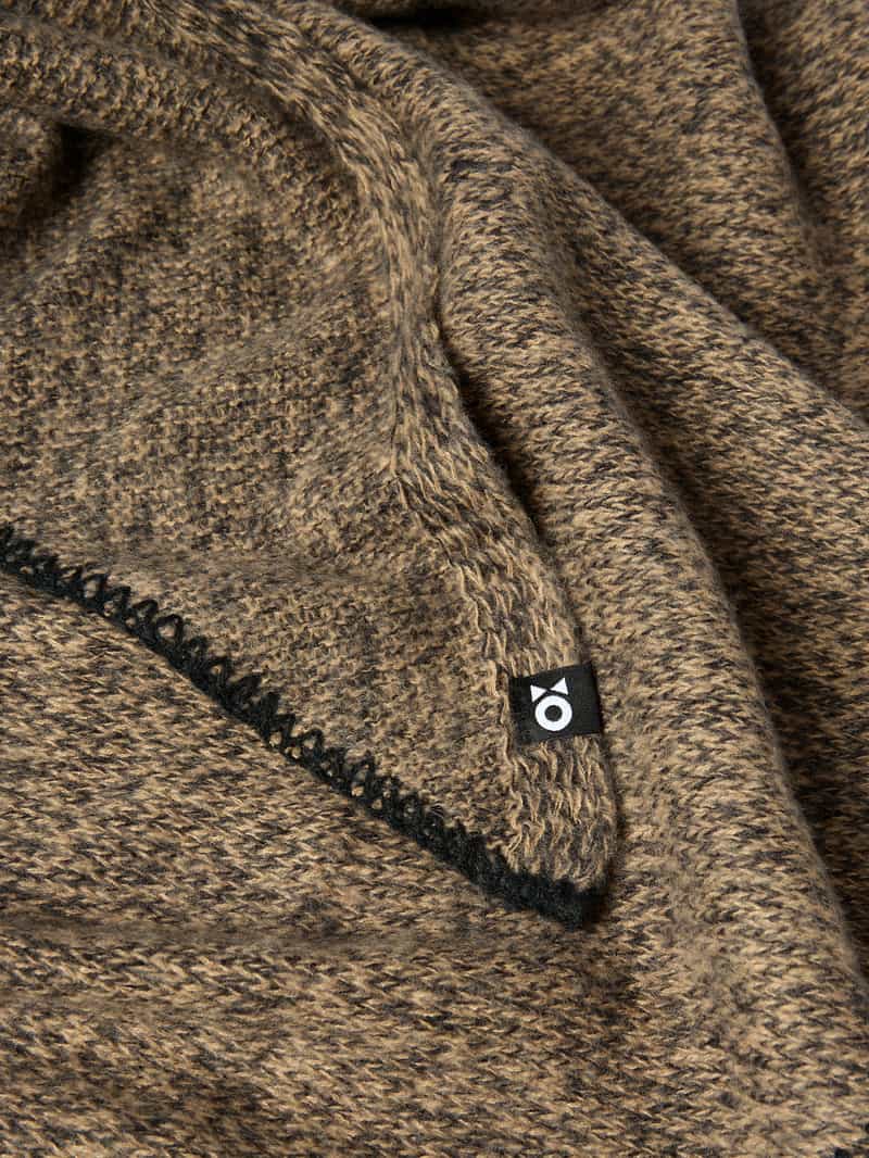 Opus Sjaal met labeldetail model 'Amadsi Mix'