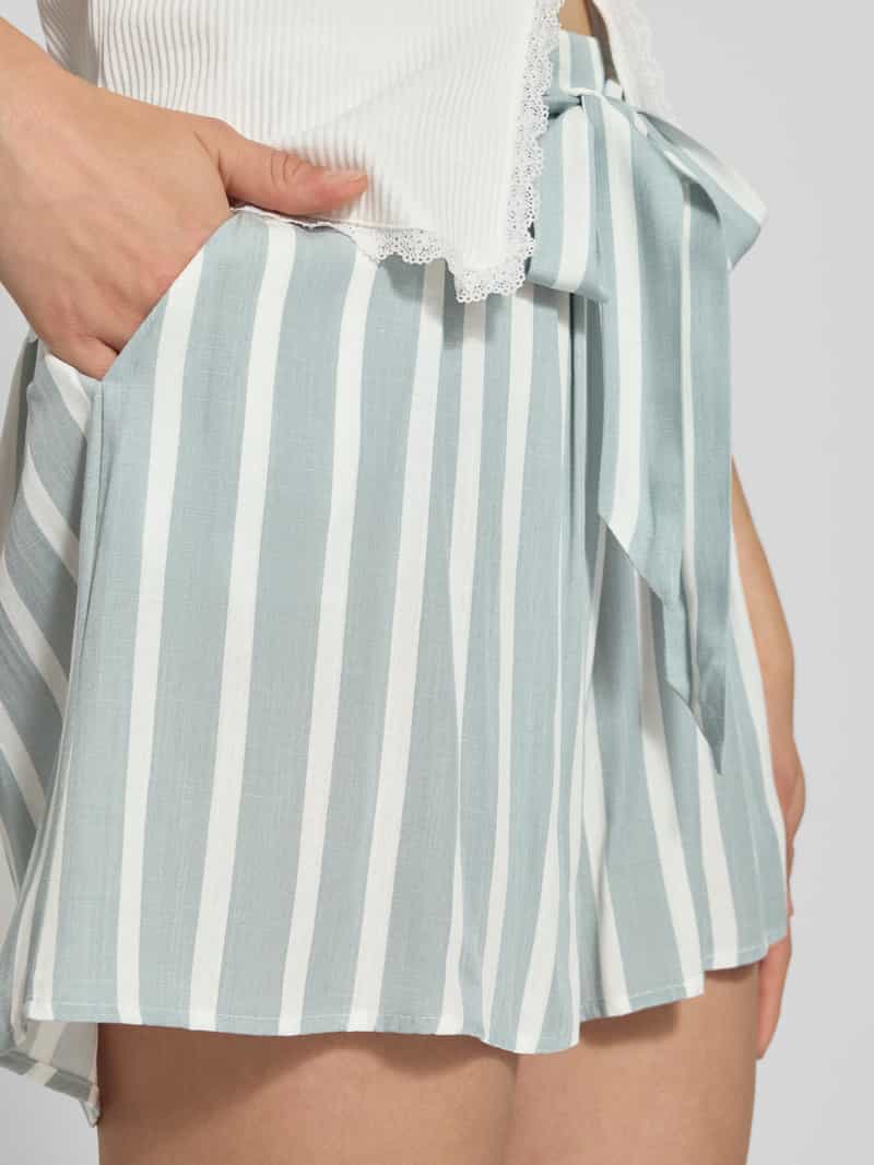 Only Loose fit korte broek van pure viscose model 'PRIME JASMIN'