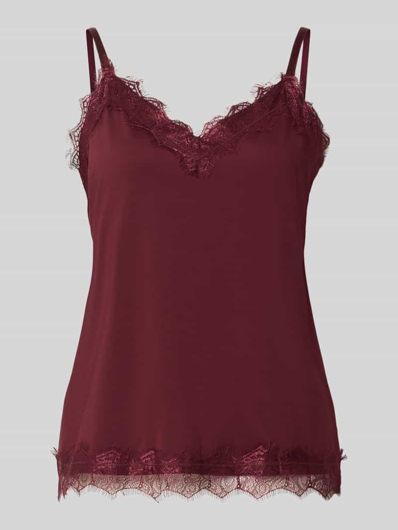 Top met kant model 'BICCO'