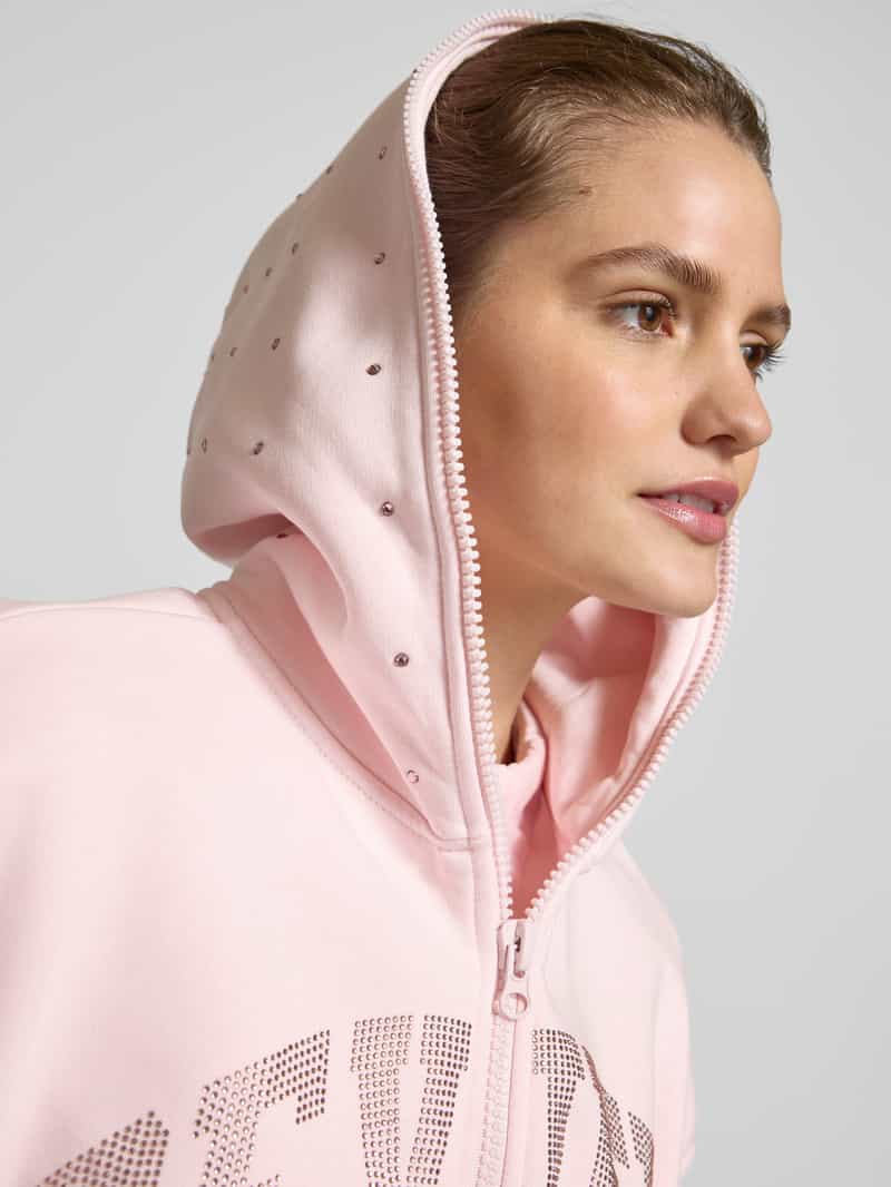 Review Sweatjack met strass-steentjes