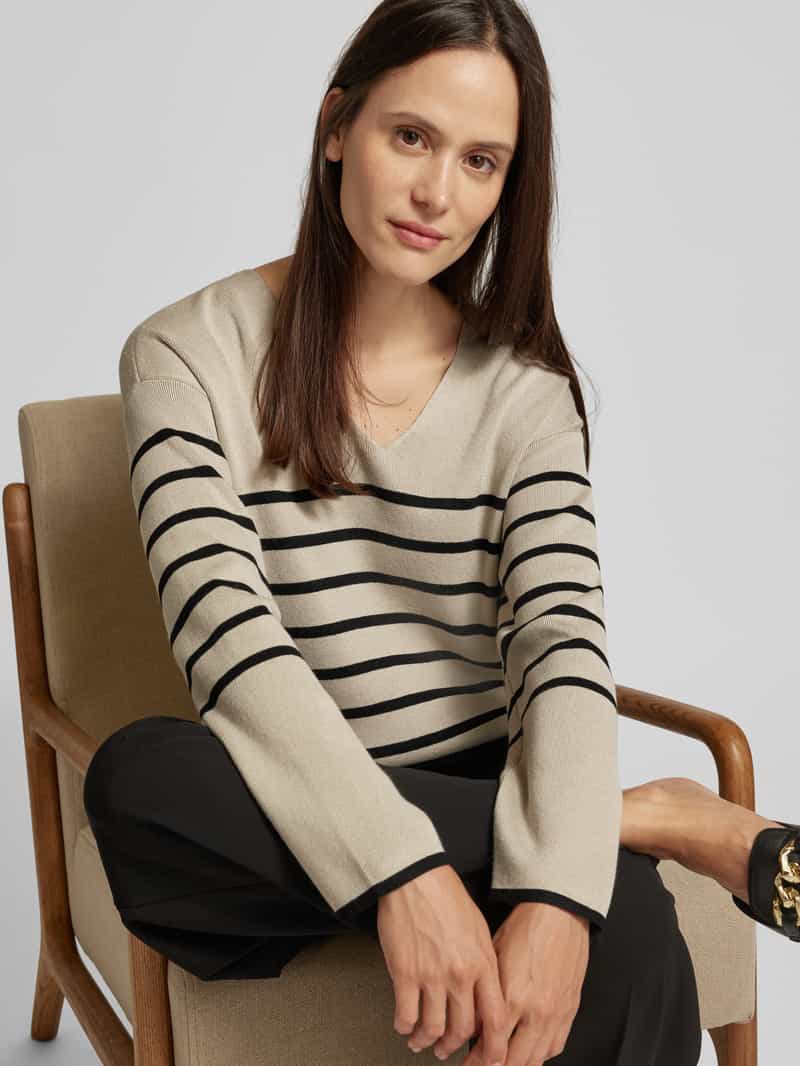 Vila Gebreide pullover met V-hals model 'OSTRIA'
