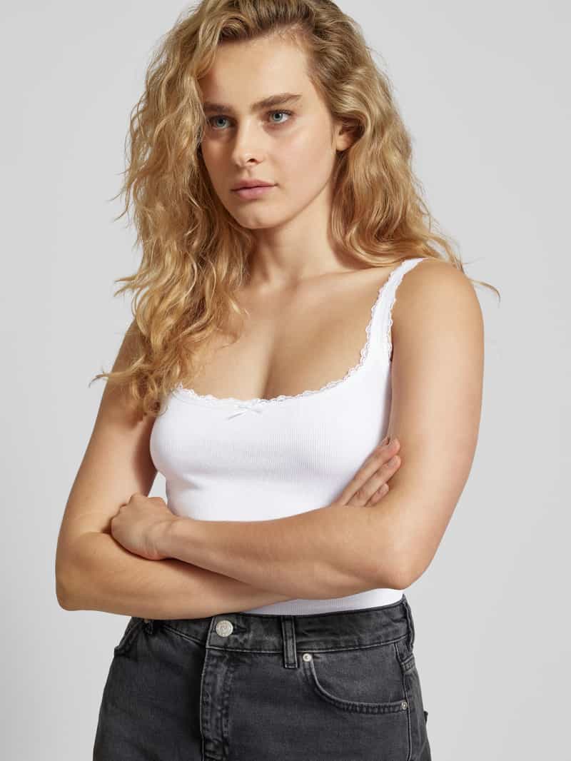 Review Tanktop met kant