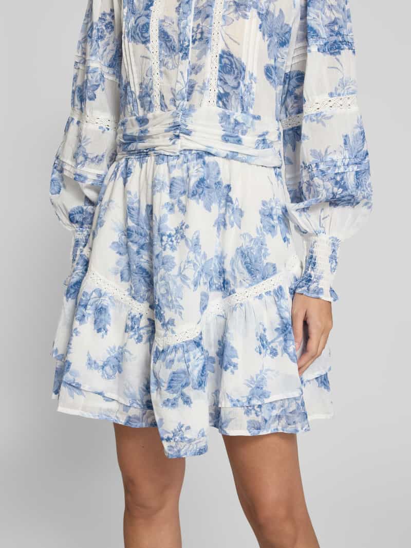 NEO NOIR Knielange jurk met opstaande kraag model 'Roberta'