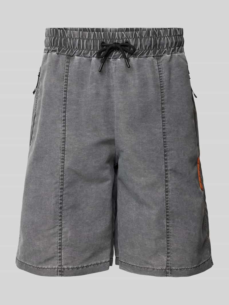 Guess Activewear Regular fit korte broek met ritszakken model 'MUSCARI'