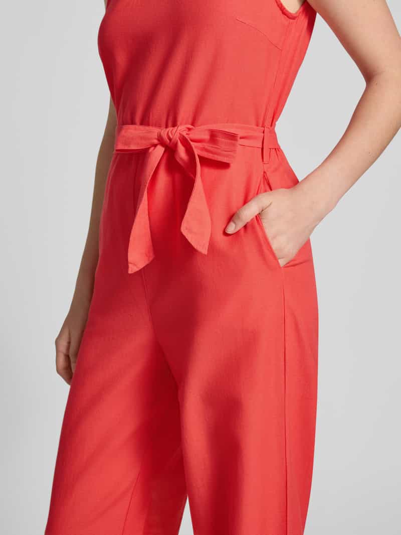 Vila Jumpsuit met druppelvormig rugdecolleté aan de achterkant