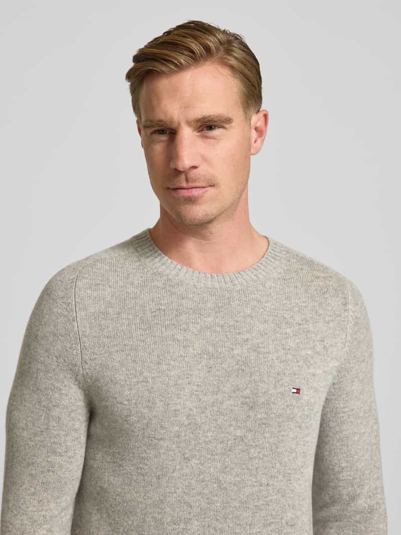 Tommy Hilfiger Regular fit gebreide pullover van het fijnste wol