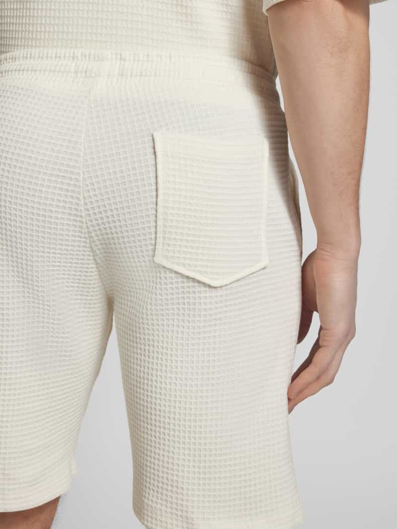 MCNEAL Korte regular fit broek met structuurmotief