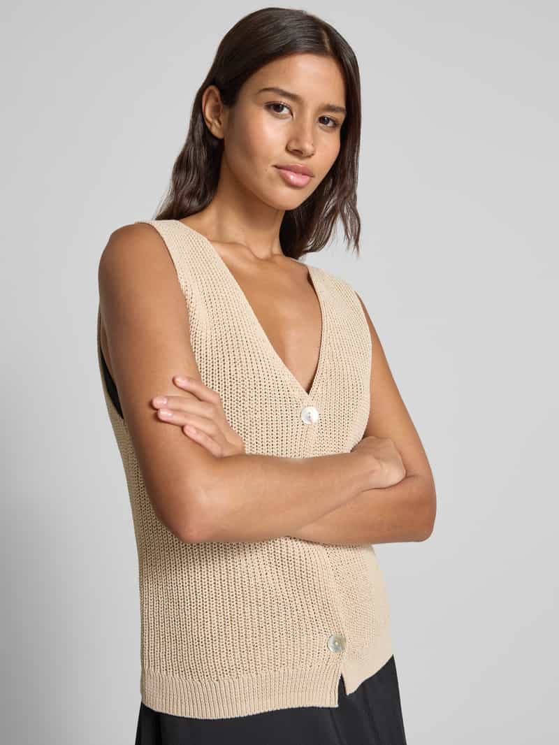 P&C* curated by Anna Schürrle Gebreid gilet met V-hals