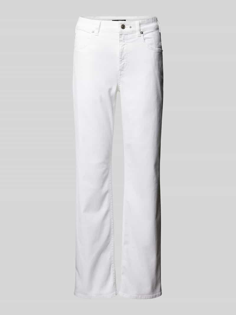 Bootcut fit jeans in 5-pocketmodel, model 'Sunday'