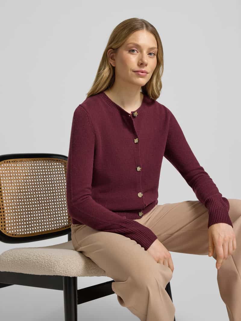 Christian Berg Woman Cardigan met ronde hals en knoopsluiting