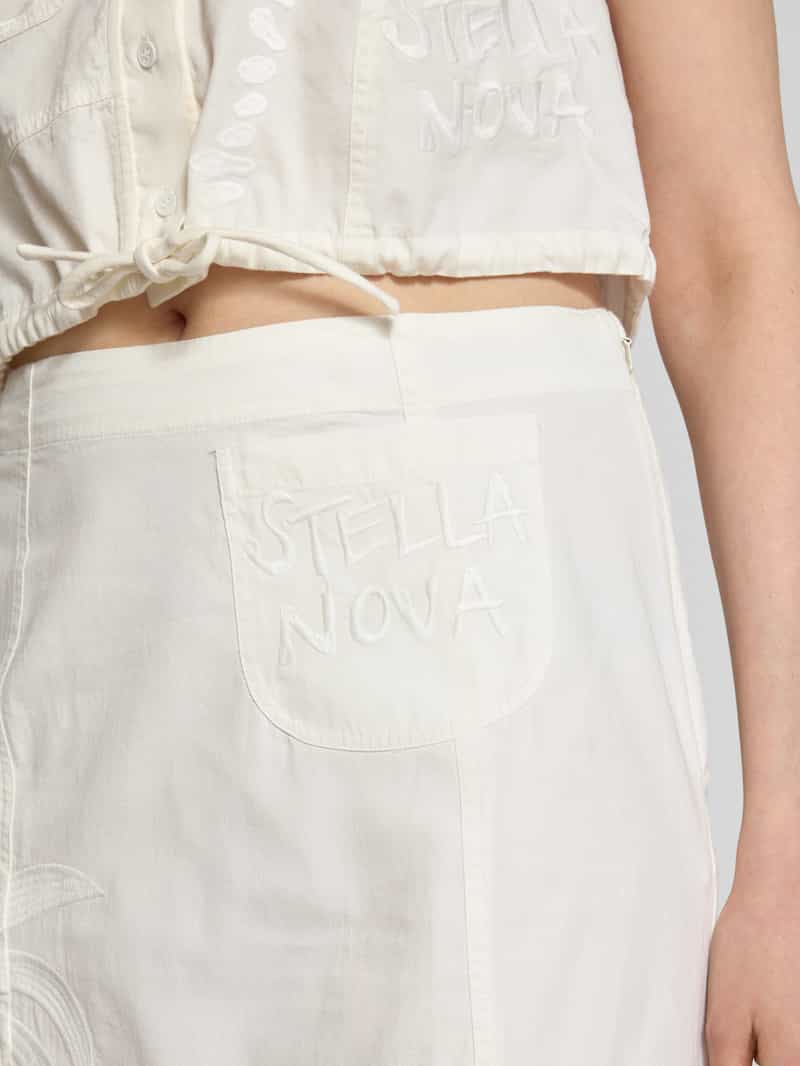 Stella Nova Midirok met broderie anglaise model 'Elements'