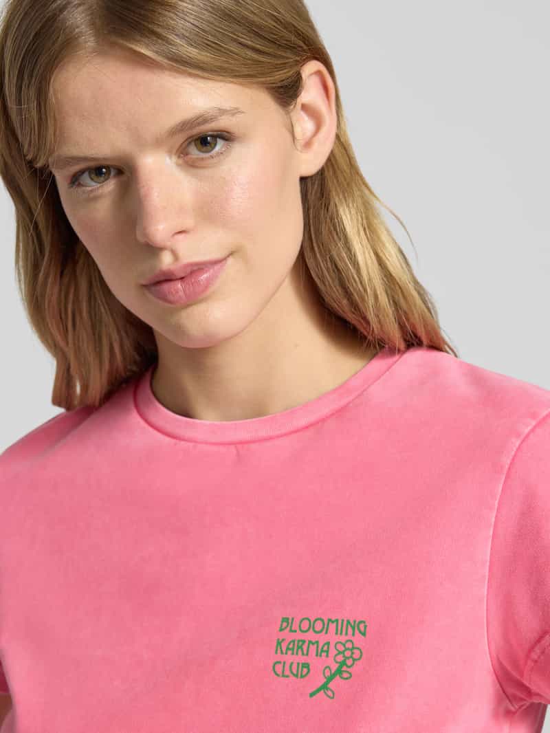 OH APRIL Regular fit T-shirt met ronde hals model 'Bloom'