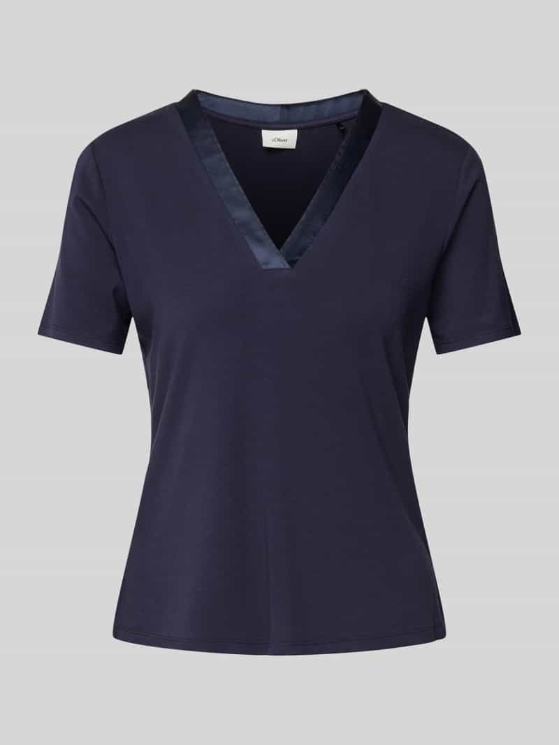 s.Oliver BLACK LABEL Regular fit T-shirt van viscosemix met satijnen hals