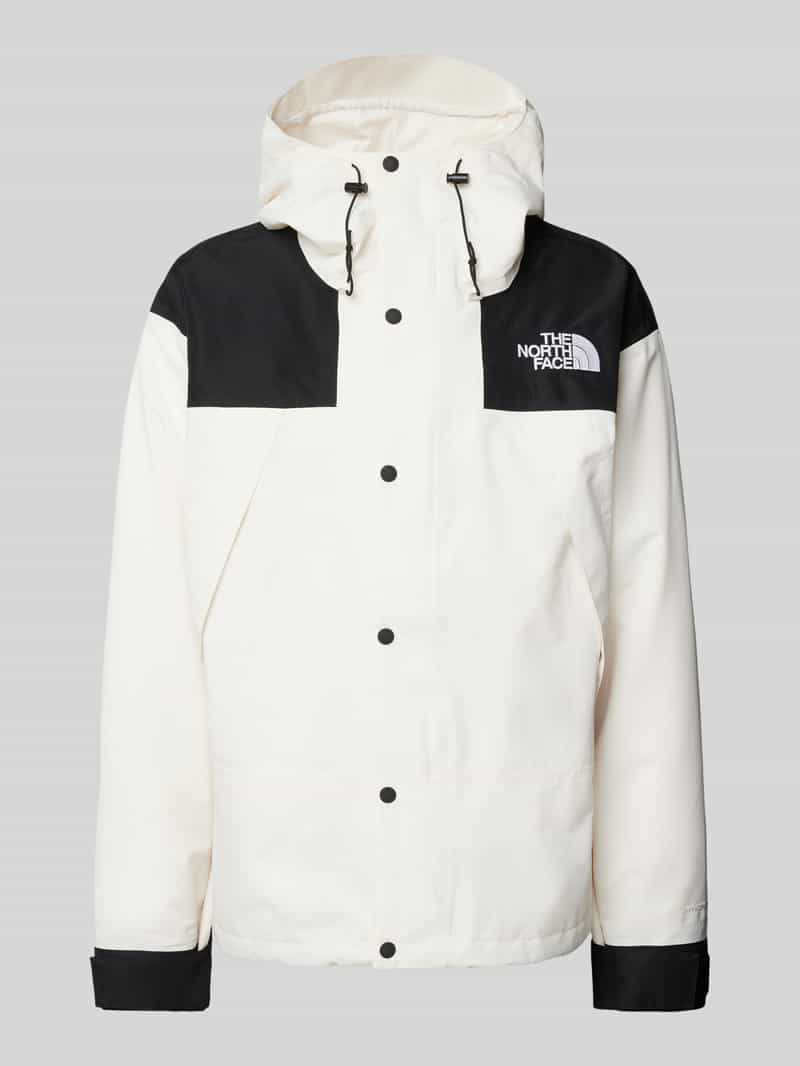 The North Face Windbreaker met labelstitching
