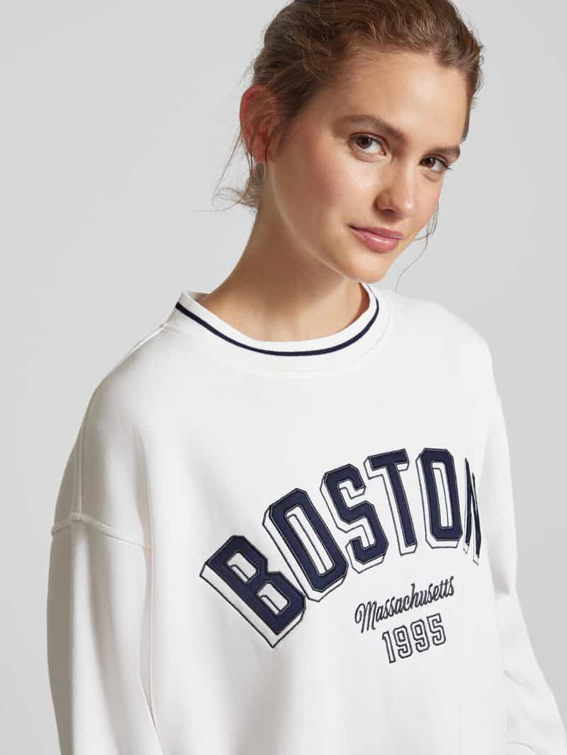 Only Oversized sweatshirt met statementstitching model 'NIA'