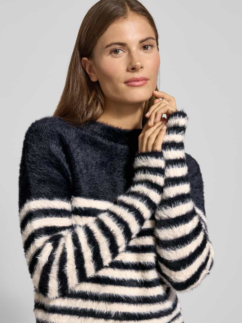Christian Berg Woman Gebreide pullover van imitatiebont