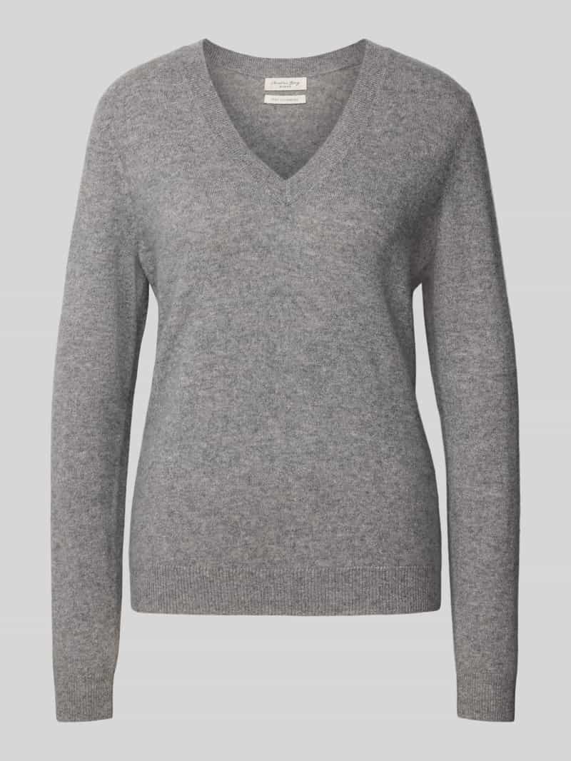 Christian Berg Woman Gebreide pullover met V-hals