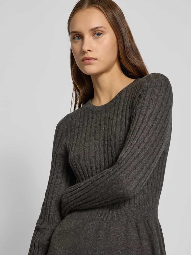 Only Gebreide jurk van viscosemix model 'FIA'