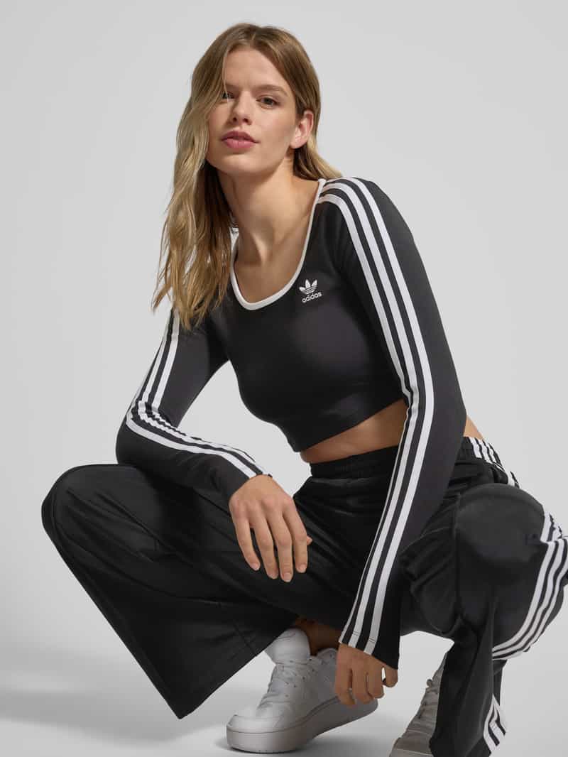 adidas Originals Kort shirt met lange mouwen en labelstitching