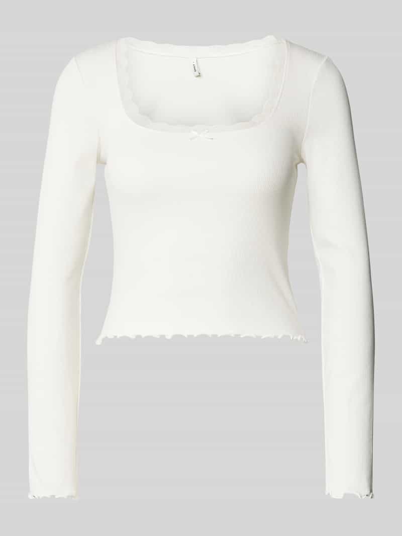 Only Slim fit shirt met lange mouwen en met kant versierde boothals model 'WILMA'