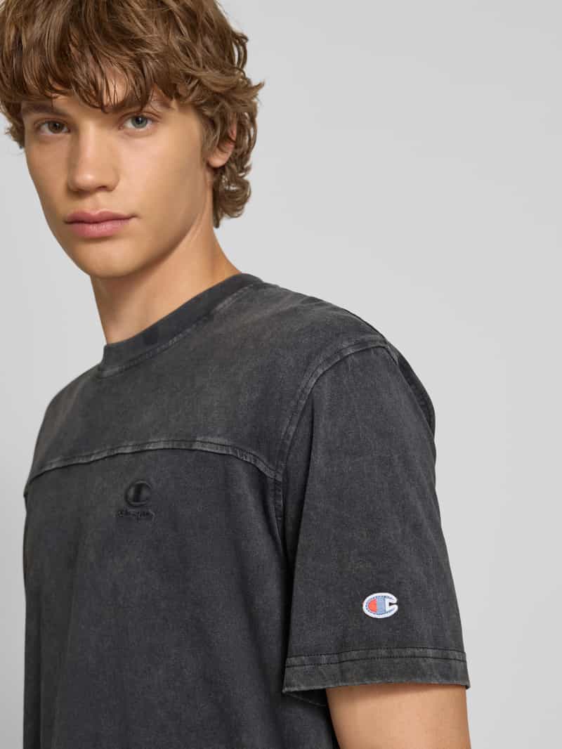 Champion T-shirt met logobadge