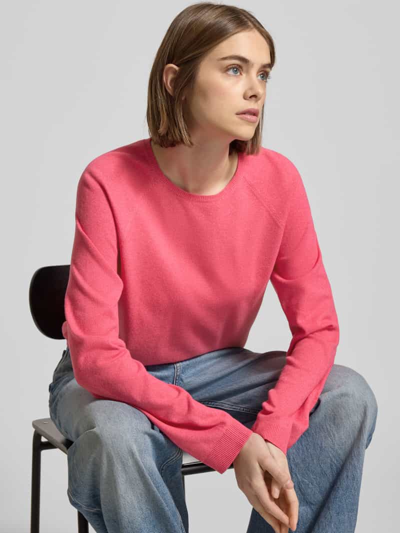 Pieces Regular fit gebreide pullover met extra brede schouders model 'BREE'