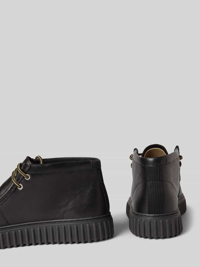 Clarks Boots met profielzool model 'Torhill Hi'