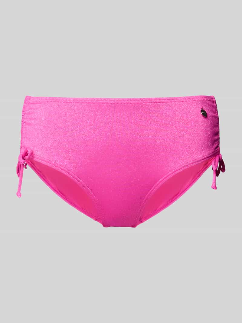 Lascana Bikinislip met labeldetail