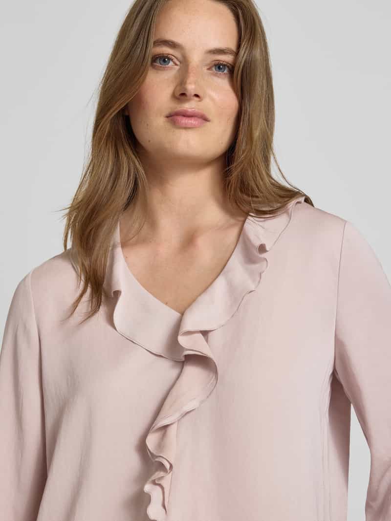 Marc Cain Regular fit blouse met V-hals en volants
