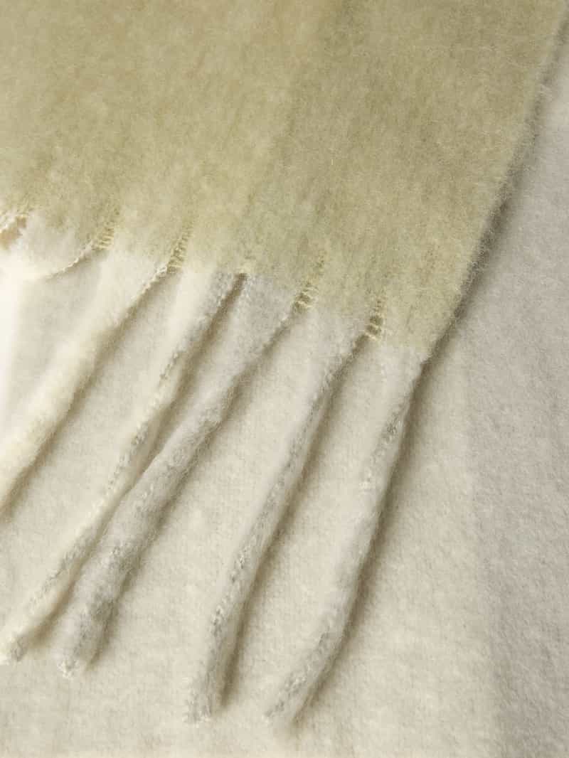 Opus Sjaal in gebreide look model 'Ascottie'