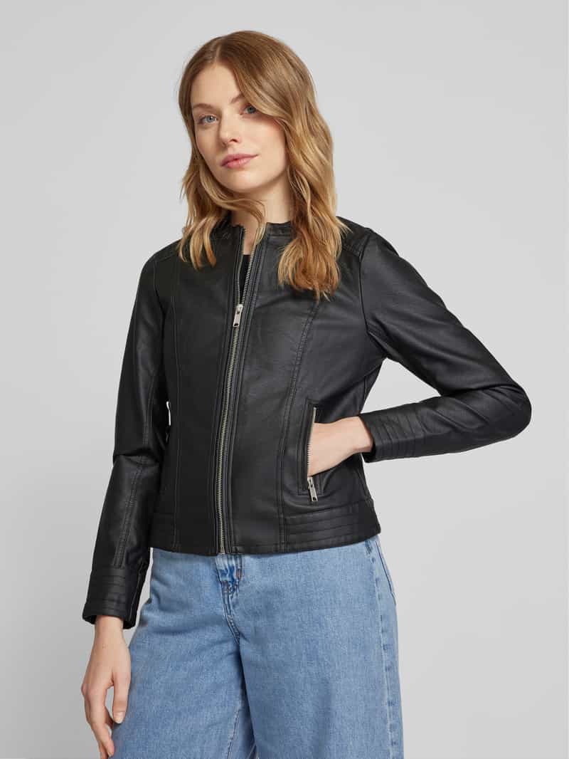 b.Young Jack met ritszakken model 'Acom'