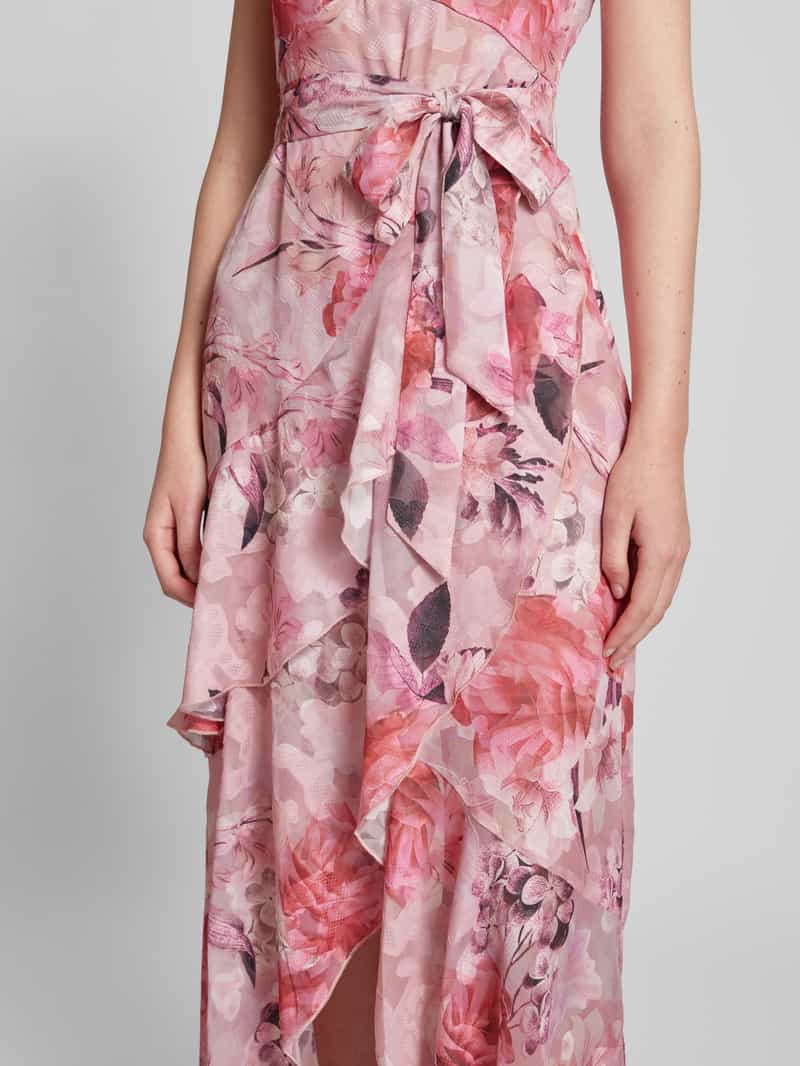 Lipsy Avondjurk met bloemenmotief en volants