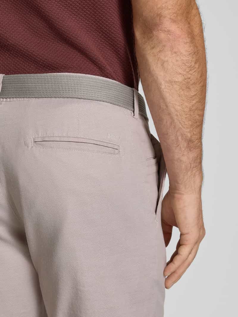 MCNEAL Korte slim fit chino met achterzakken