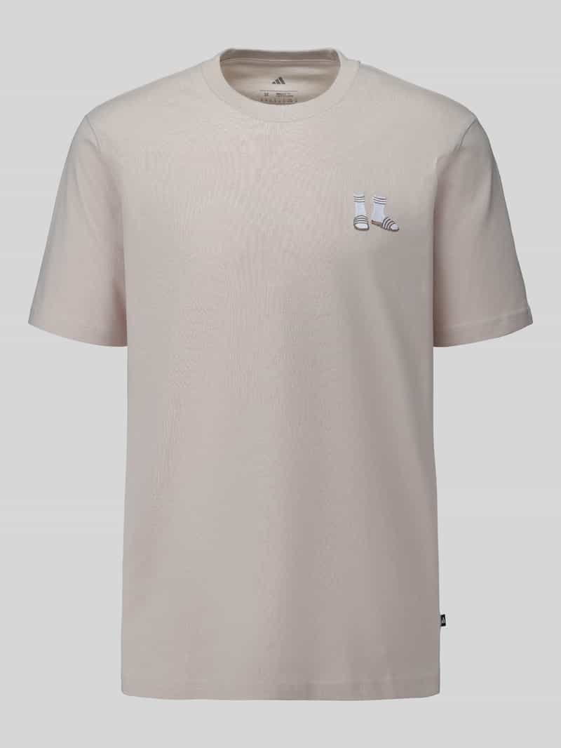 Adidas Sportswear Regular Fit t-shirt met kleine sokkenprint