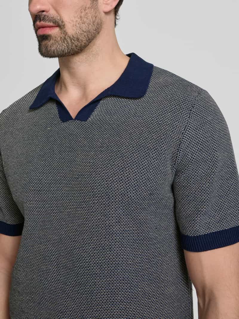 Jack & Jones Premium Regular fit poloshirt met V-hals model 'CEASTON'
