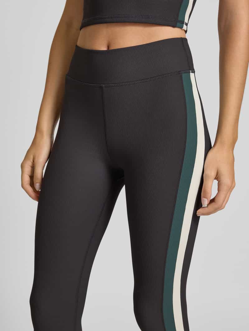 The Upside Regular fit legging met galonstrepen