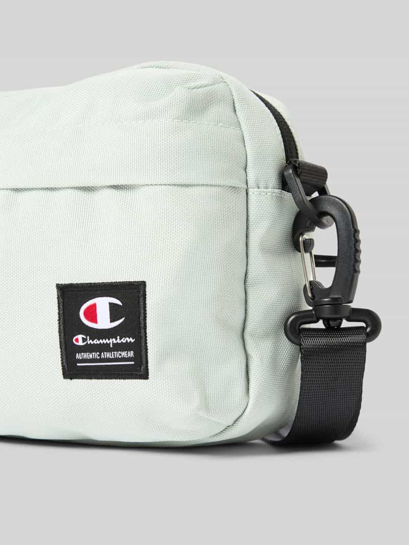 Champion Schoudertas met labelpatch