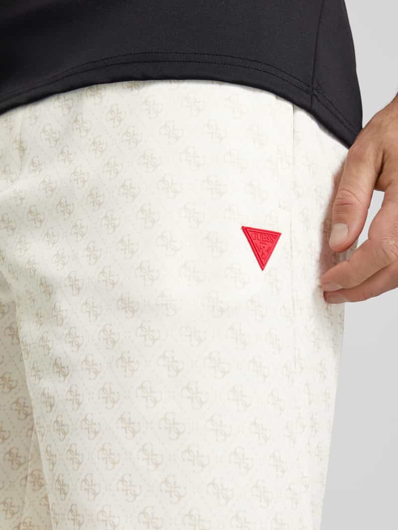 Guess Activewear Sweatshorts met all-over logoprint model 'KORBIN'