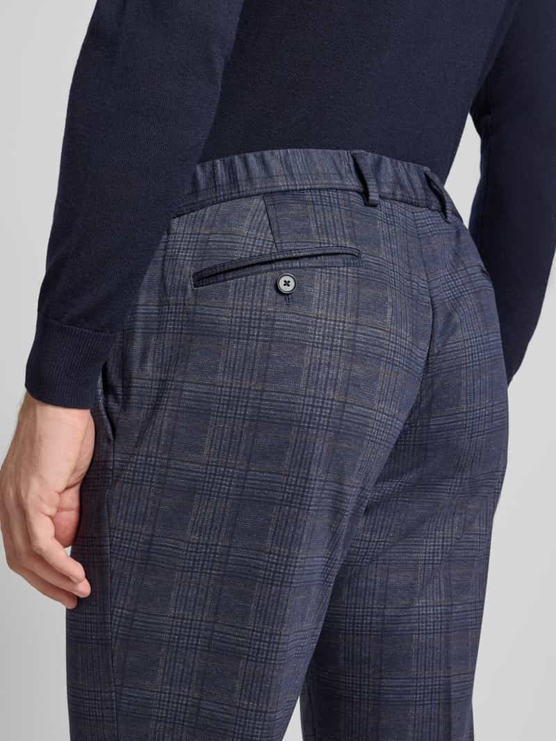 Christian Berg Men Pantalon met persplooien en achterzakken