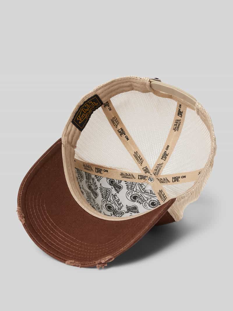 Von Dutch Trucker-pet met labelpatch model 'KALMAR'