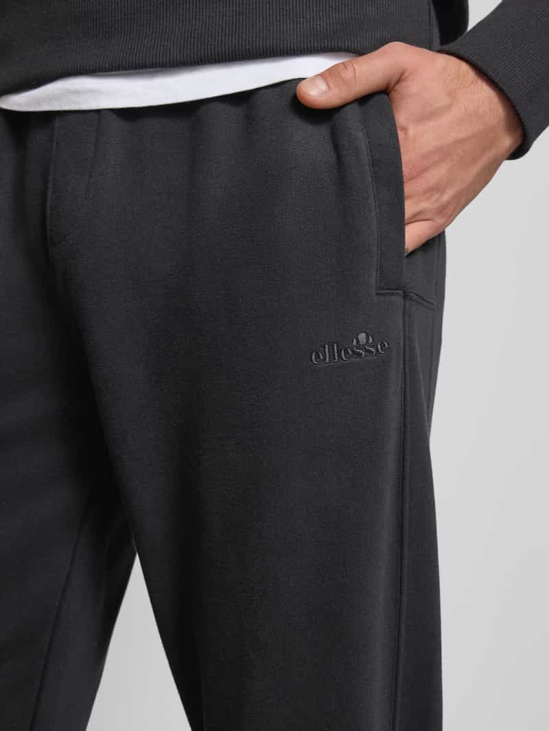 Ellesse Regular fit sweatpants met steekzakken model 'ORVINIO'
