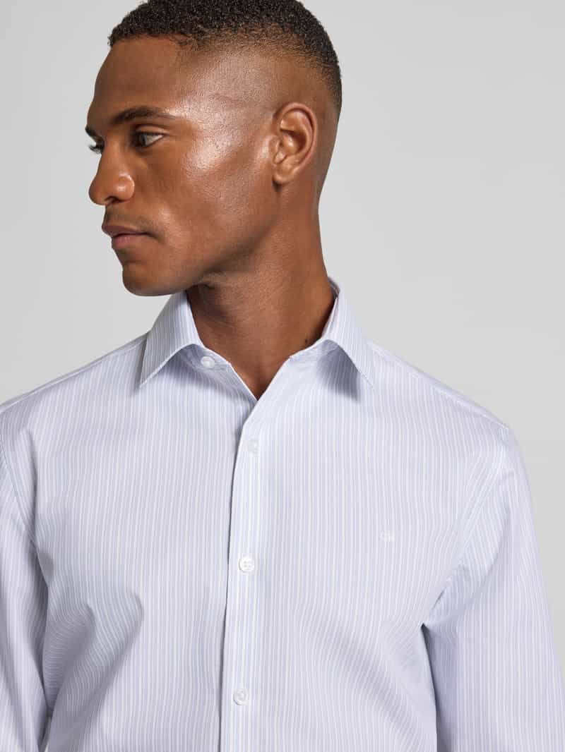 CK Calvin Klein Slim fit zakelijk overhemd met kentkraag