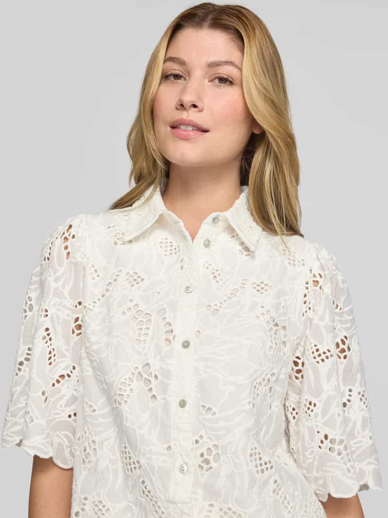 YAS Regular fit blouse met broderie anglaise model 'SAGGA'