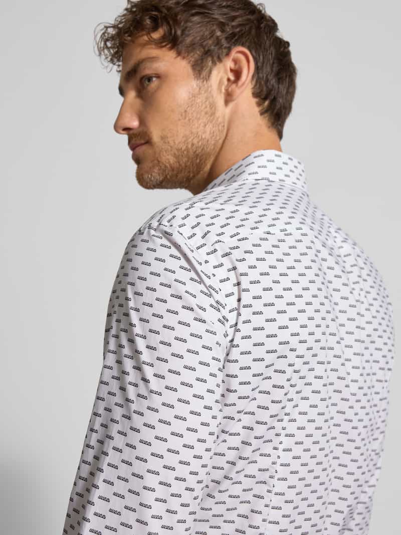 HUGO Slim fit zakelijk overhemd met kentkraag