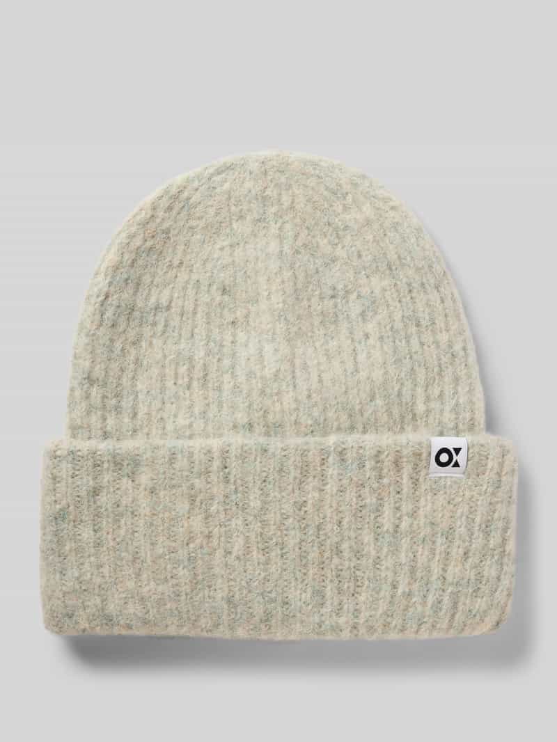Opus Beanie met labeldetail model 'Afello'