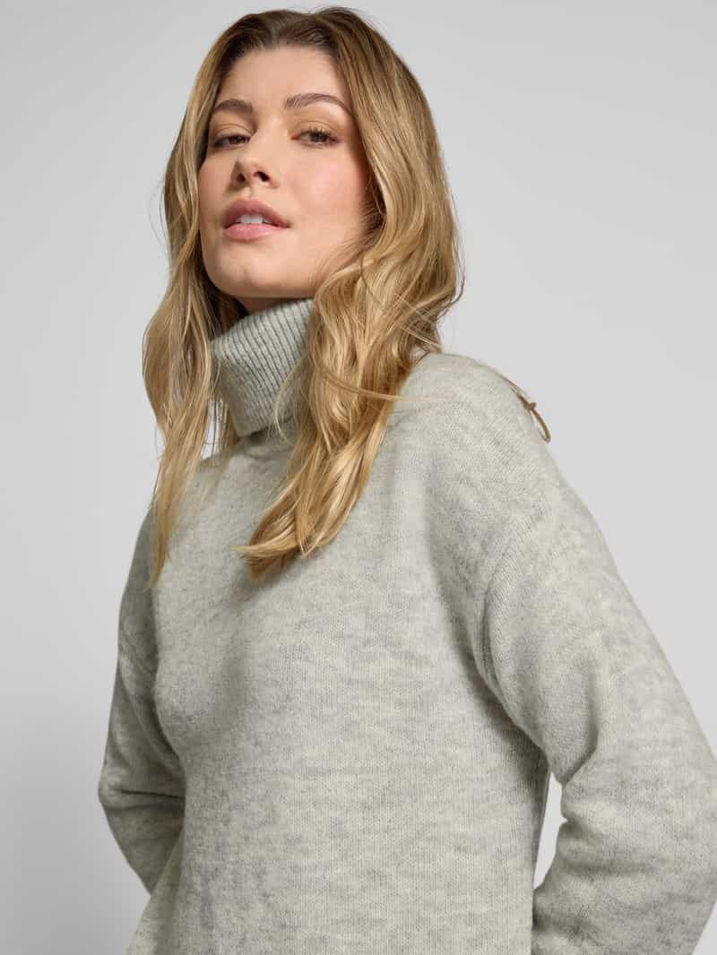 Christian Berg Woman Gebreide coltrui van viscose